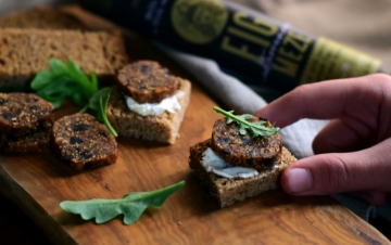 Organic Fig Roll Rose No. 06 – Mediterranean Delicacy with Dried Figs, Rose Water, and Sesame Organic Fig Roll Rose No. 06 – Mediterranean Delicacy with Dried Figs, Rose Water, and Sesame